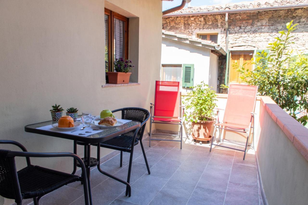 Casa Per La Costa Apartman Colle Val D'Elsa Kültér fotó